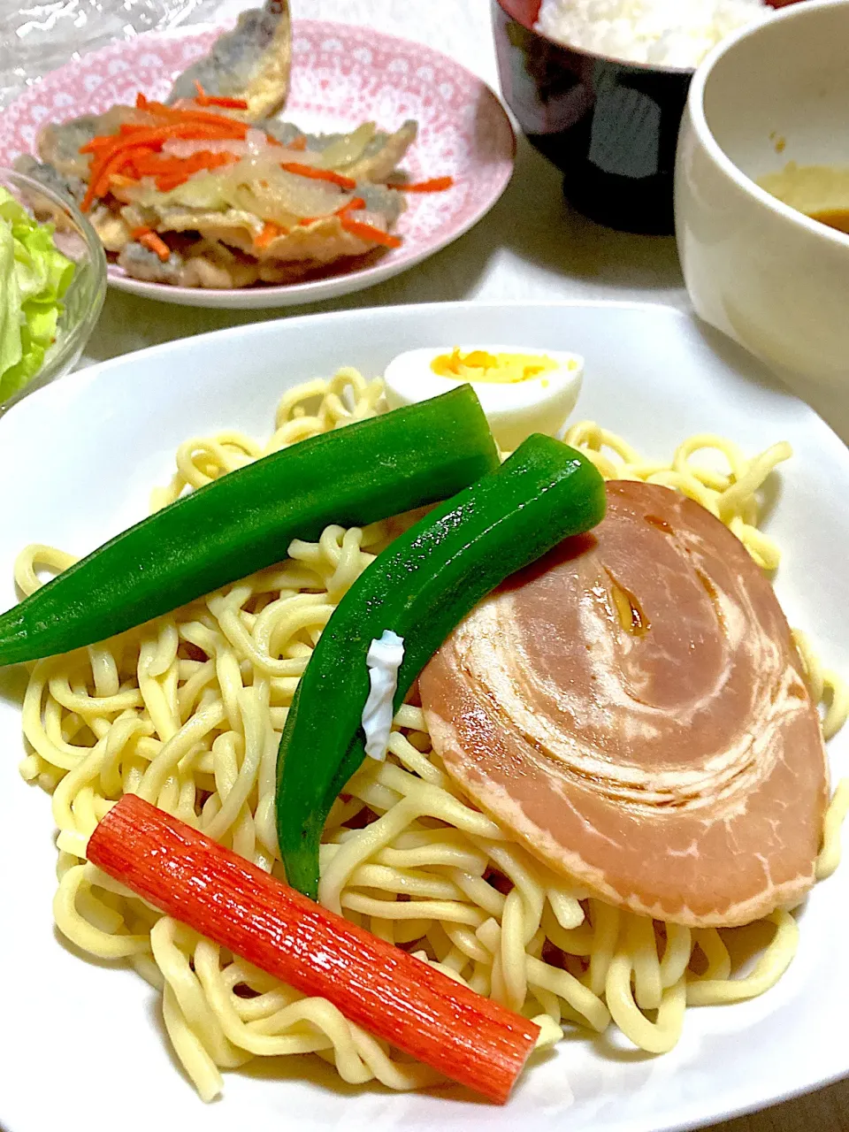 冷やし和風カレーつけラーメン、サラダ、肴|Ayaさん