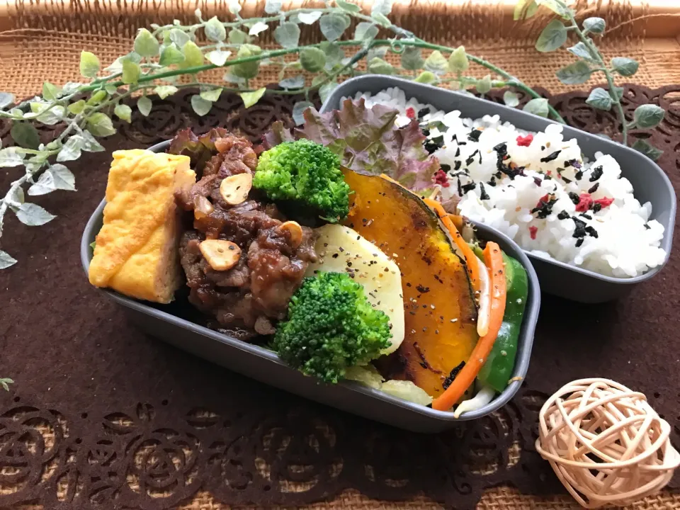 月曜日は気合い入れて焼肉弁当～|まなまな♡さん