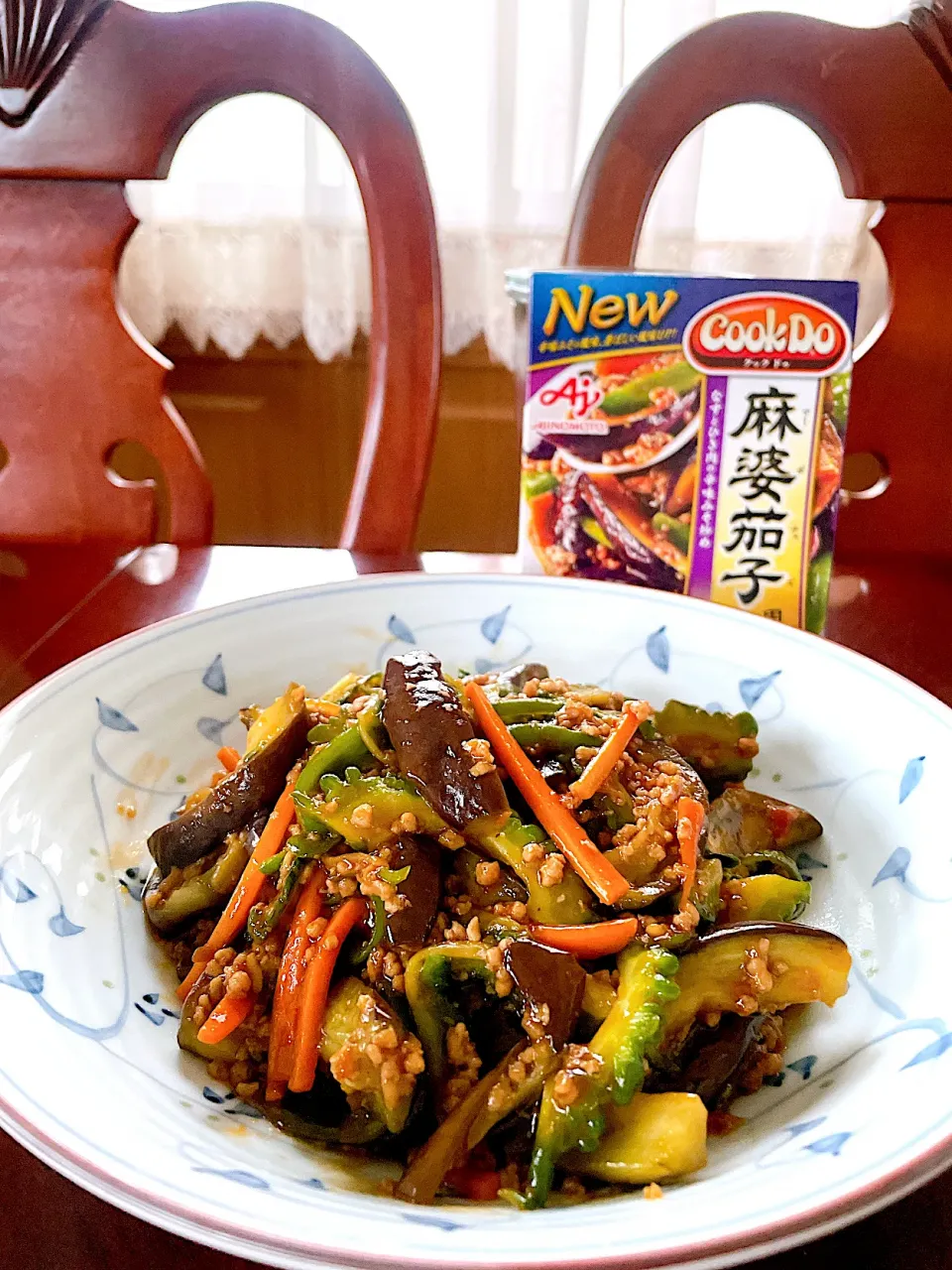 Snapdishの料理写真:簡単便利　Cook Doの麻婆茄子で佐土原ナスとゴーヤの麻婆夏野菜の勝ち飯スタミナ丼|m’chinさん