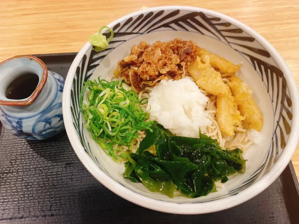 肉ごぼう天ぶっかけ蕎麦|コージ💫さん