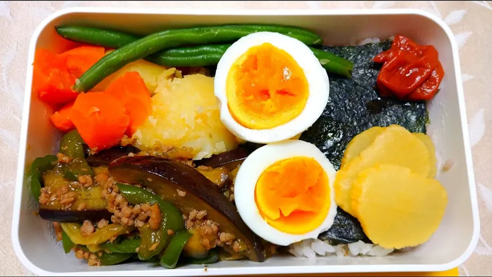 7/12のお弁当🍱
海苔弁当
今日のご飯は雑穀米です🍚|卯月さん