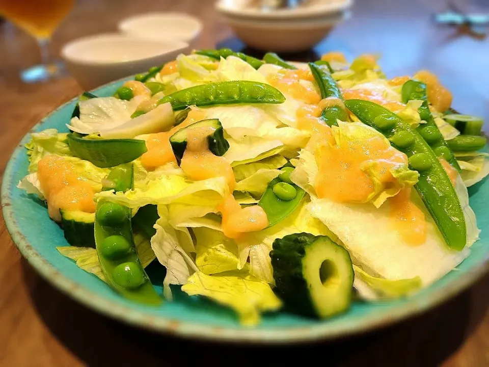 Snapdishの料理写真:野菜で野菜を食べるサラダ♪|古尾谷りかこさん