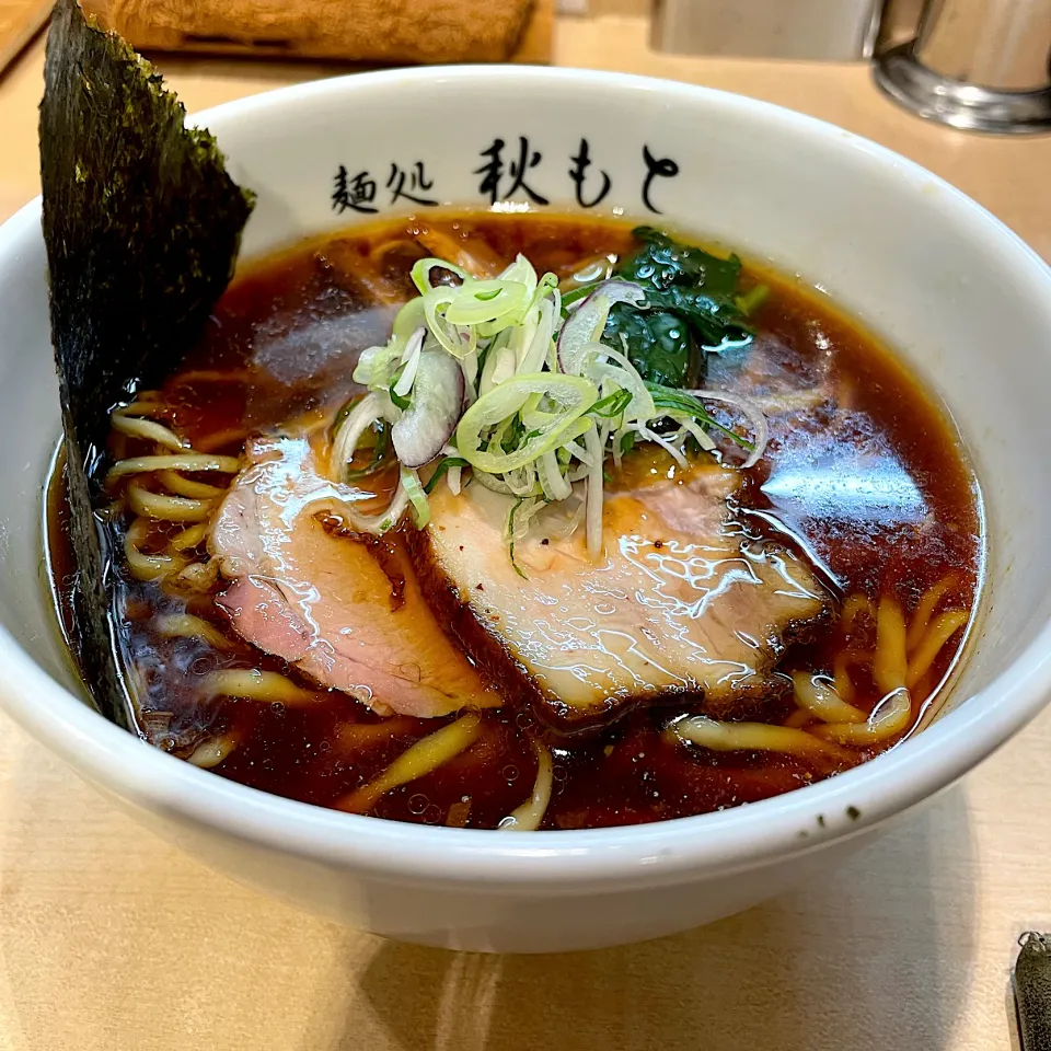 Snapdishの料理写真:醤油ラーメン|山内博之さん