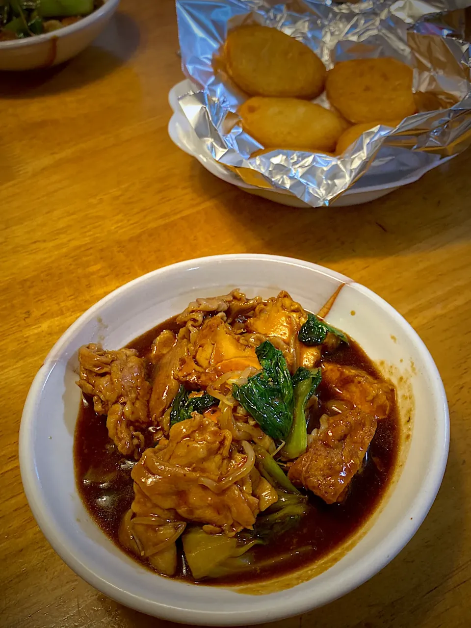 青梗菜と豚肉と厚揚げともやしの味噌炒め|もえさん