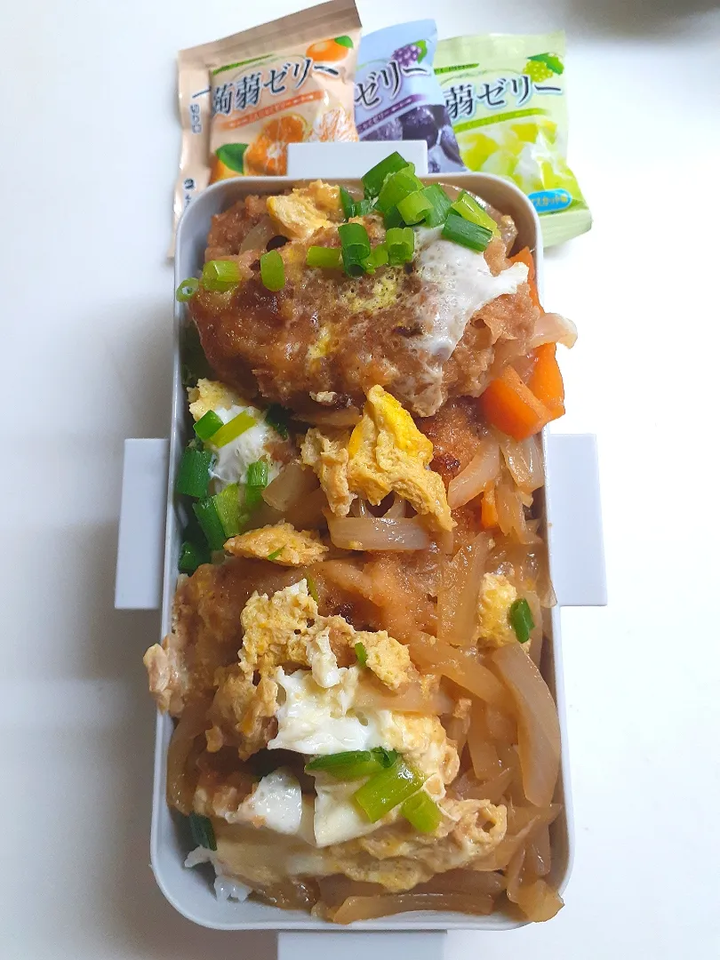 ☆中学生弁当☆カツ丼、蒟蒻ゼリー|ｼｮｺﾗさん