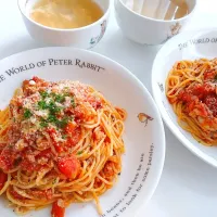 鯖とトマトのプッタネスカ風パスタ|☘️みどり食堂さん