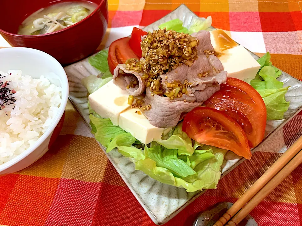 Snapdishの料理写真:豚冷しゃぶ🥬🍅|のらねこままさん