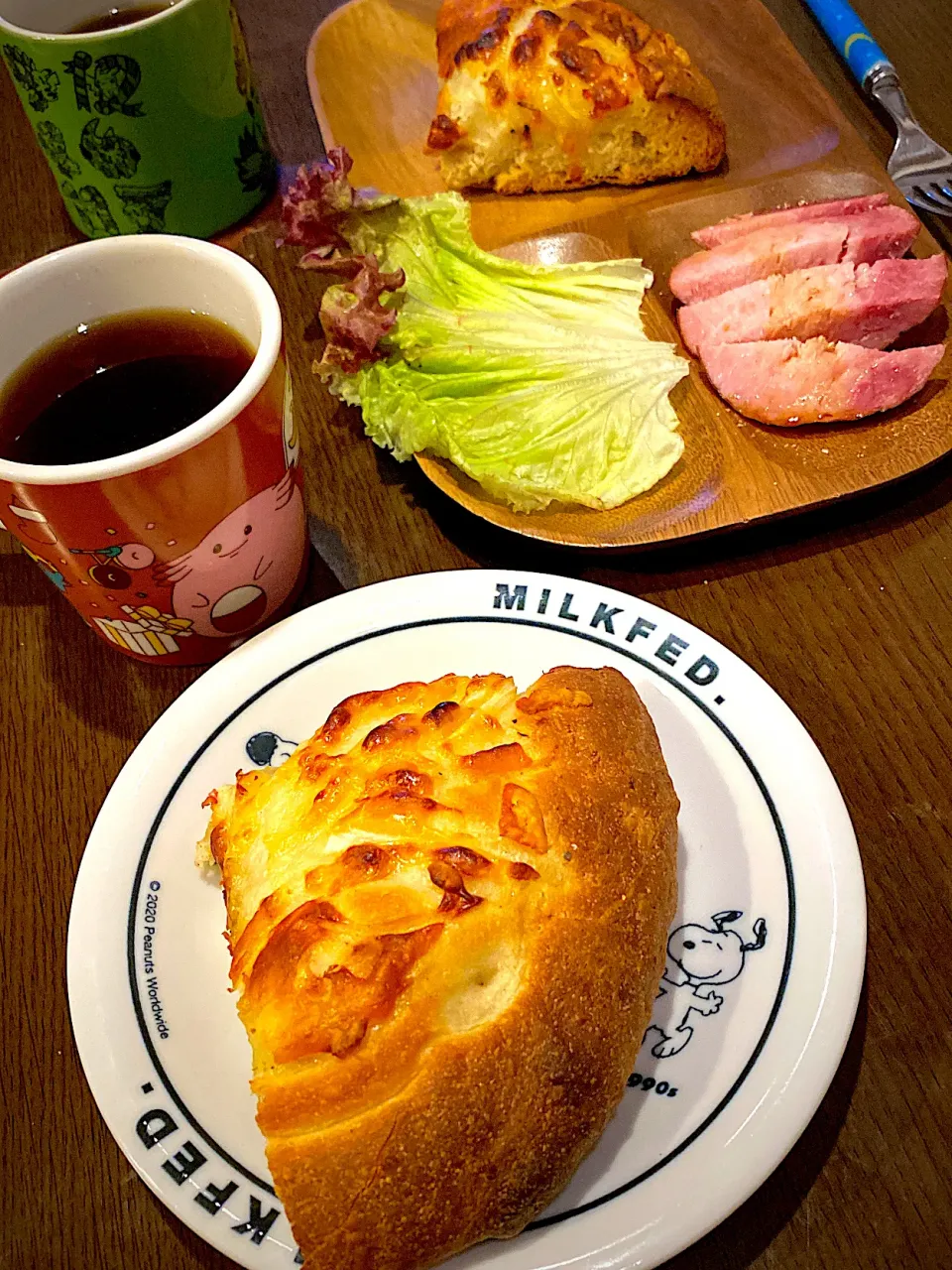 チーズフォカッチャ🧀　ハムロースト　コーヒー☕️|ch＊K*∀o(^^*)♪さん