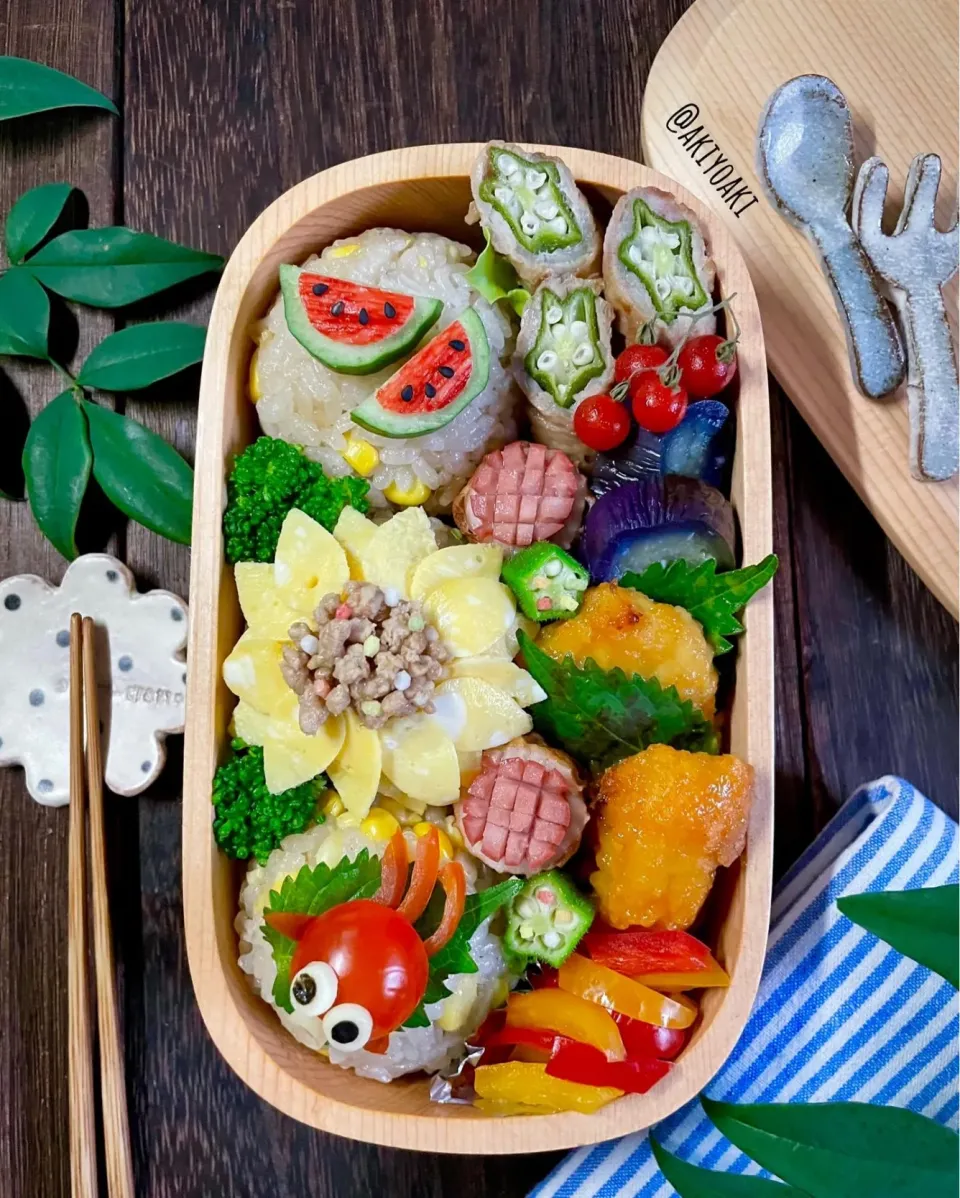 夏のおにぎり弁当|Akiyoෆ¨̮⑅さん