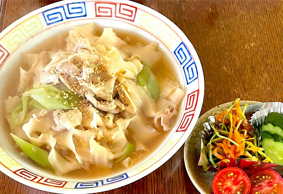 ランチ♯刀削麺♯ネギ豚刀削麺|小松菜さん