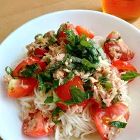 Snapdishの料理写真:トマトツナそうめん🍅|リカさん