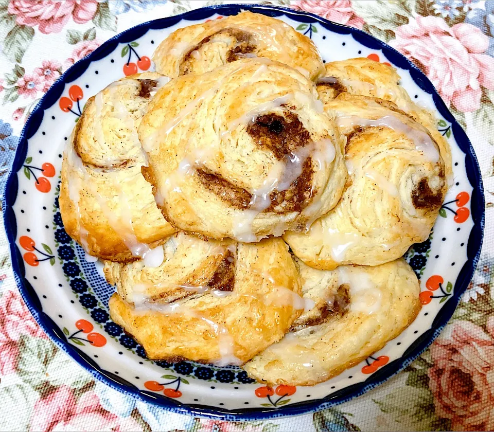 ホットケーキミックスでシナモンロール|めいちさん