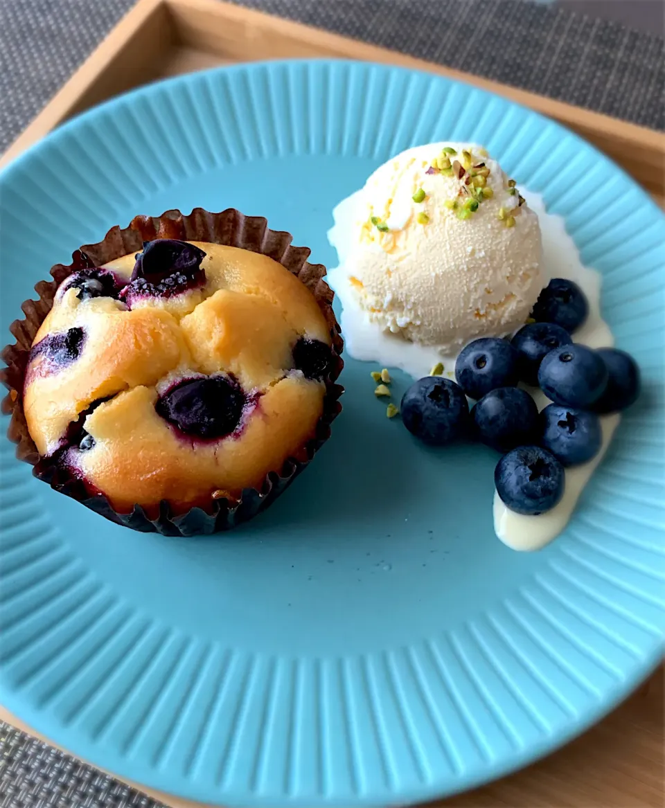 おやつ🧁|ともえ☆さん