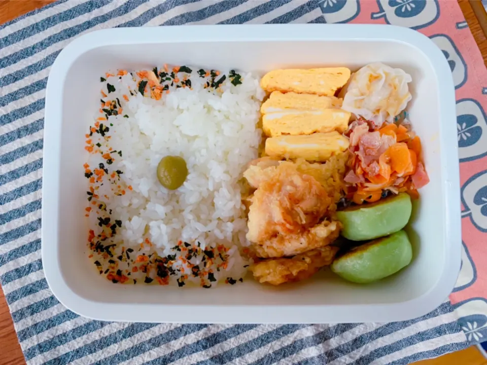 Snapdishの料理写真:お弁当.n_n.1218 snap dishさんにいただいた「花さくり天ぷら粉」を使って、サクサク鶏天✨|nacchan♪さん