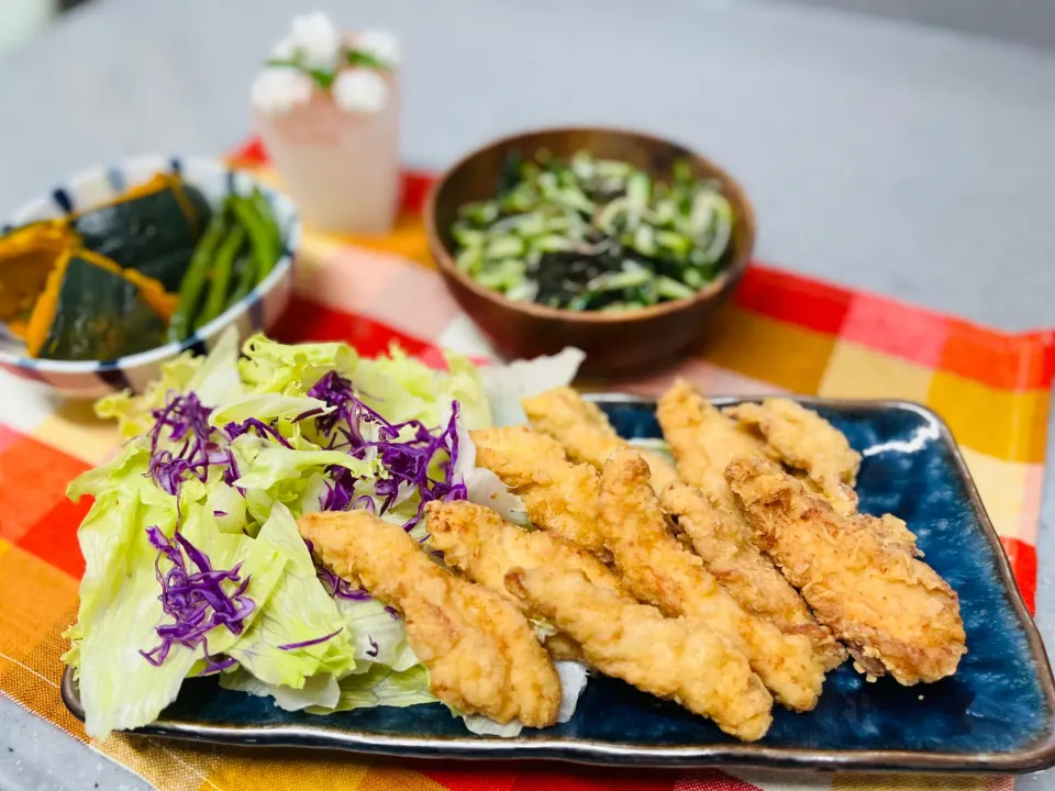 からあげビールさんの料理 【おうち居酒屋ごはん】節約レシピ♪香味ペーストとにんにく醤油の鶏むねスティック|バシュランさん