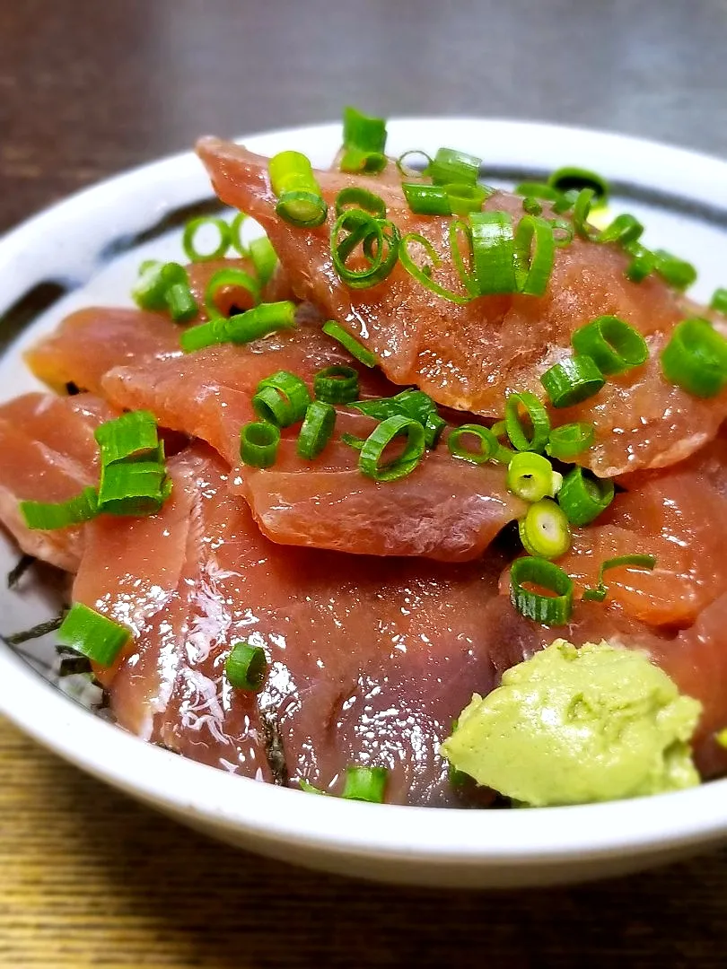 マグロの漬け丼|ぱんだのままんさん