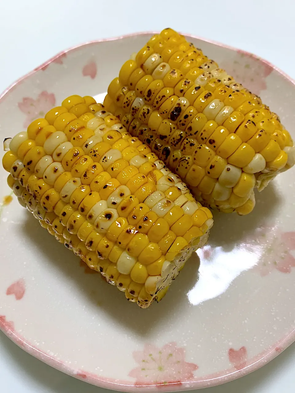 焼きとうもろこし🌽|心に七つの傷の男さん