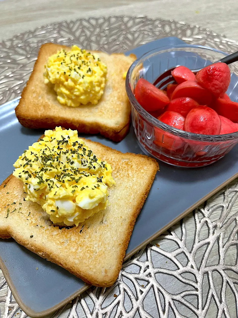 たまごサラダトーストの朝ごはん|ゆかｕさん