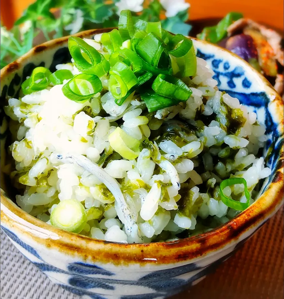 あおさとしらすの炊き込みご飯|ポコさん