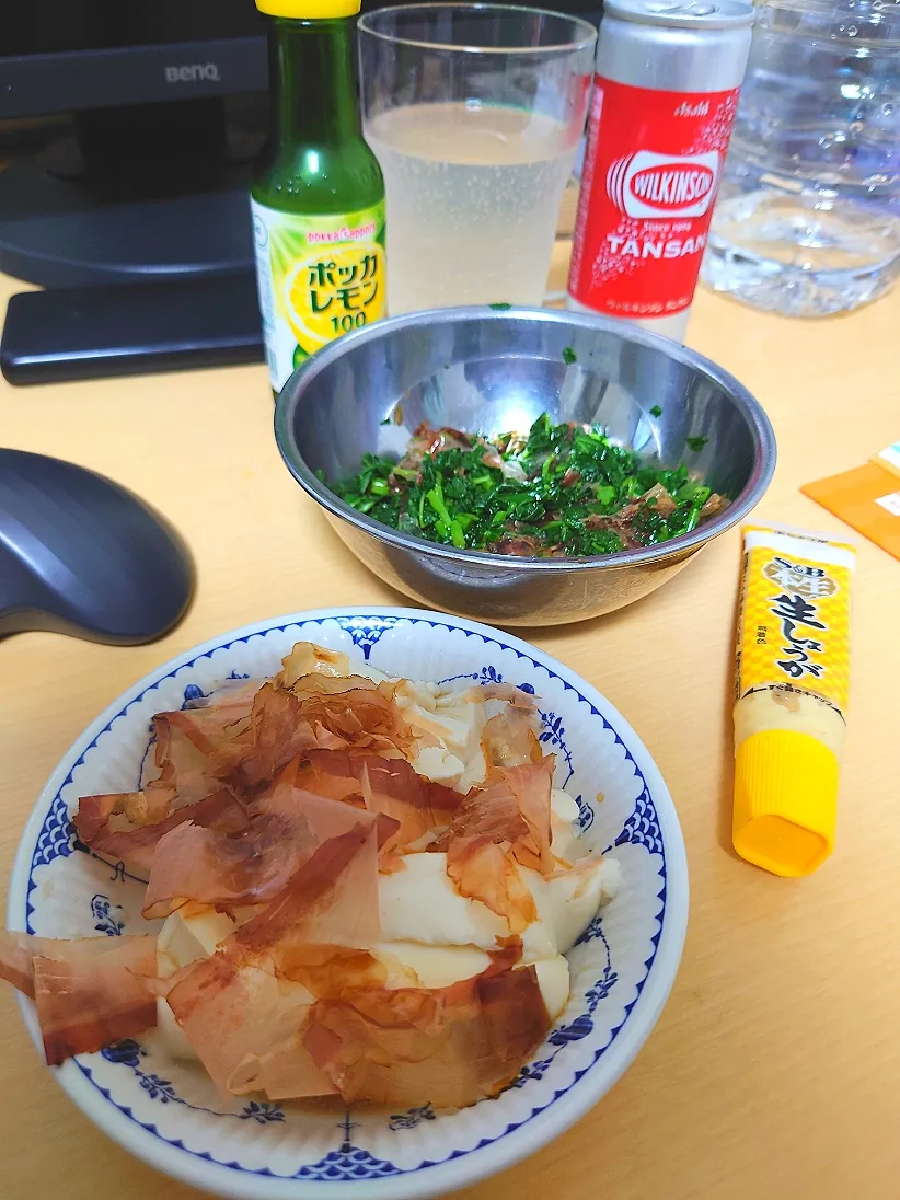 Snapdishの料理写真:冷奴 モロヘイヤ|ヲさん