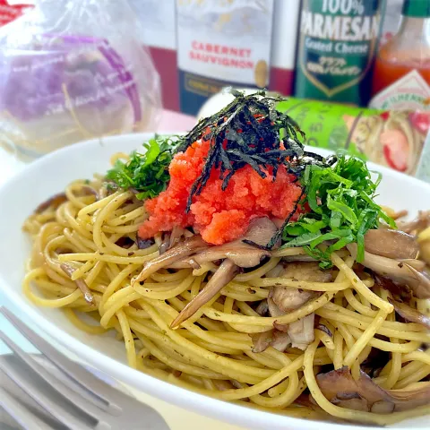 「おうちパスタ バジル」を使ってみたSnapdishの料理・レシピ写真:舞茸の明太バジルパスタ💚🤍❤️