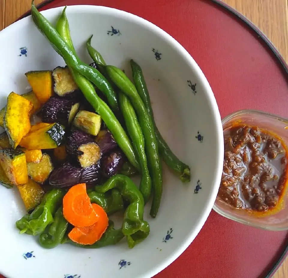 Snapdishの料理写真:夏野菜素揚げ|由紀子さん