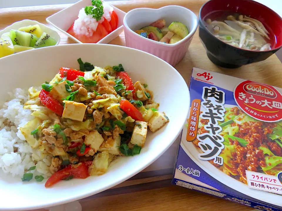 Snapdishの料理写真:カレー風味肉みそキャベツ|ゆいすけけさん