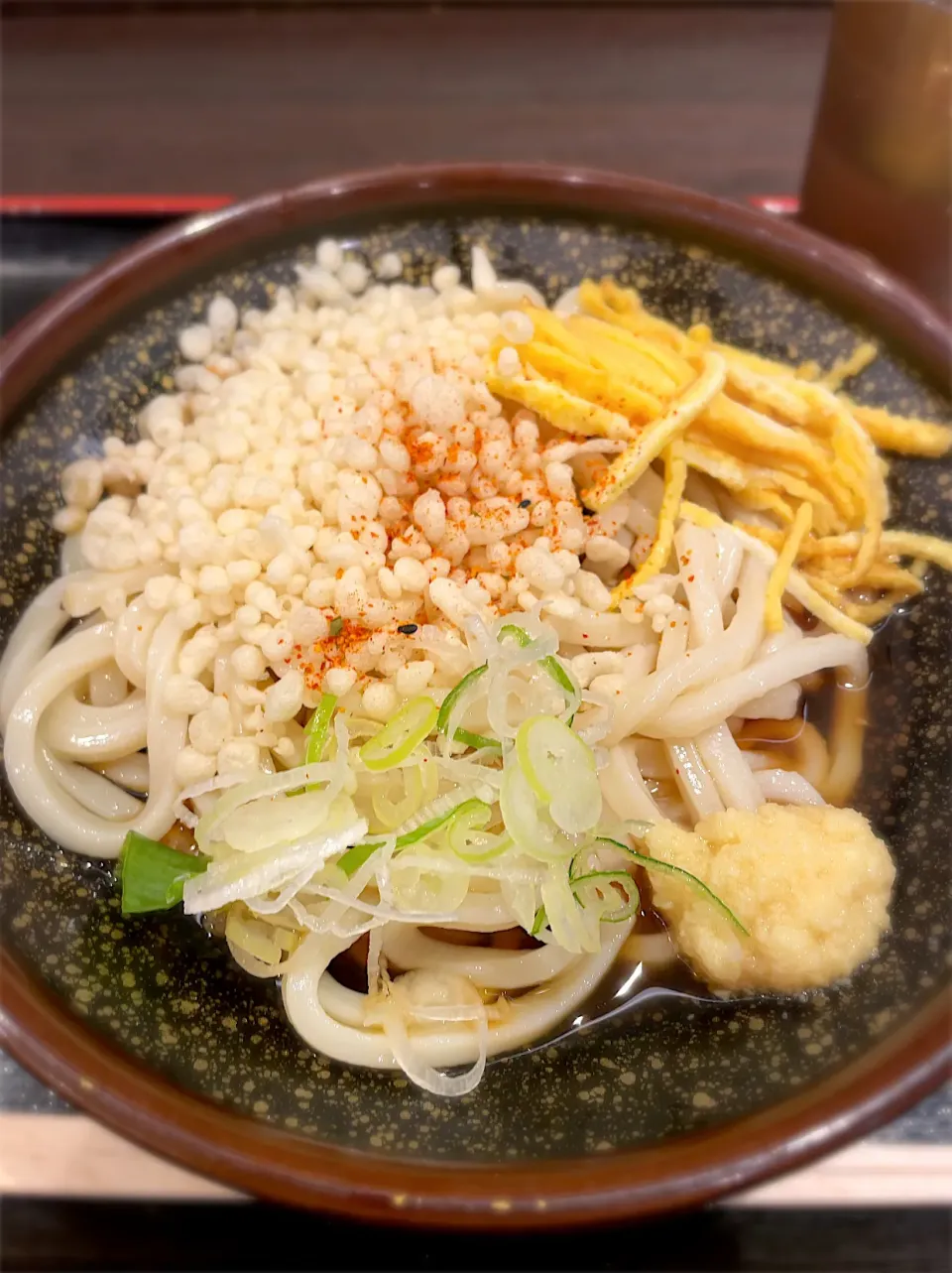 Snapdishの料理写真:冷やしたぬきうどん@めとろ庵|morimi32さん