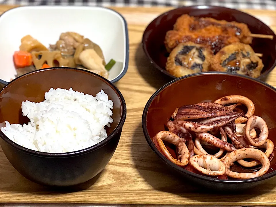 ☆イカバターしょう油焼き ☆筑前煮 ☆フライ盛合せ|まぁたんさん