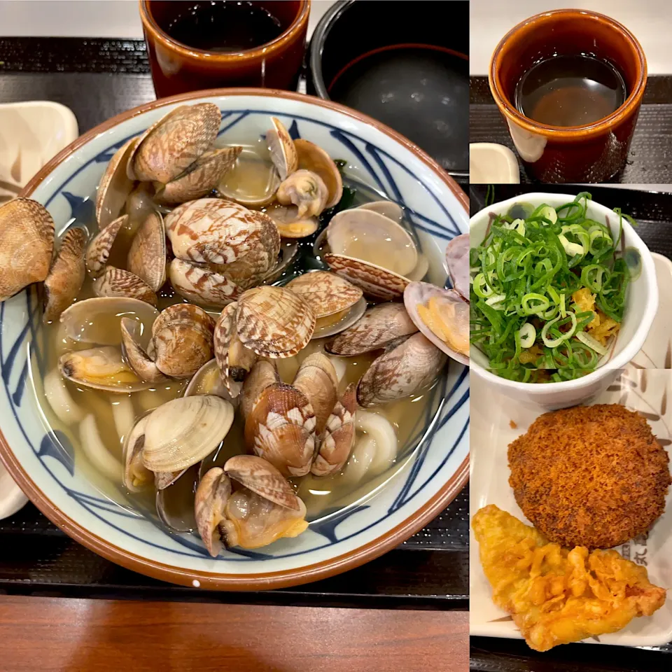 あさり冷やかけ　メンチカツ、赤魚天|るみおんさん