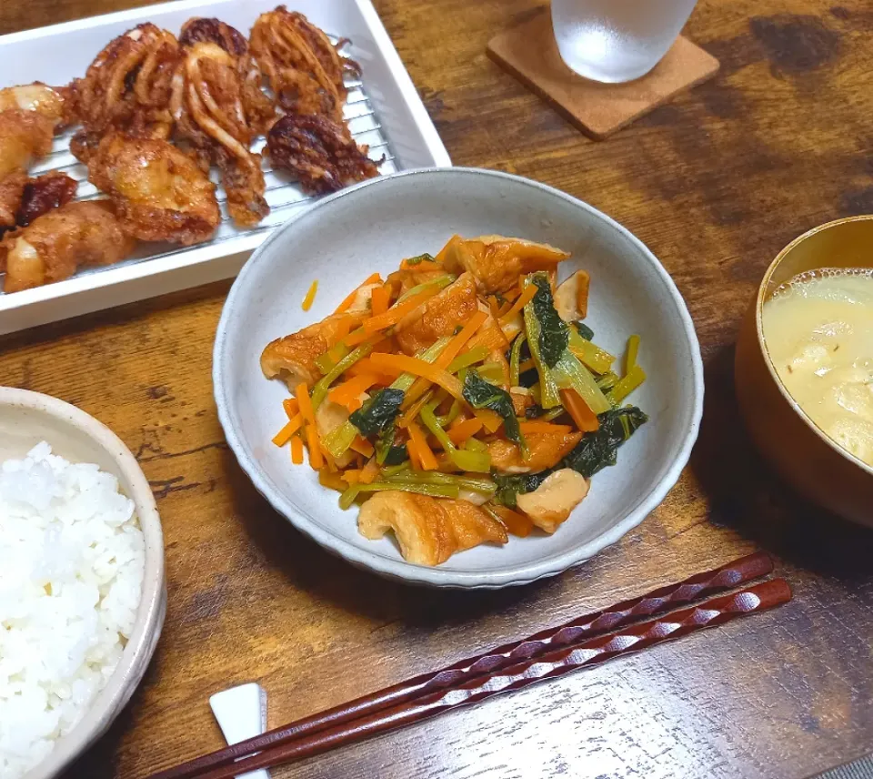 ・小松菜と竹輪の炊いたん
・イカゲソの唐揚げ
・玉ねぎと揚げのみそ汁|ちりさん