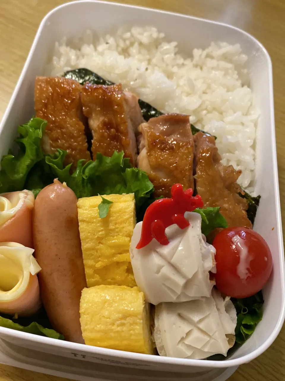 Snapdishの料理写真:照り焼きチキン弁当|ぐっちゃんさん