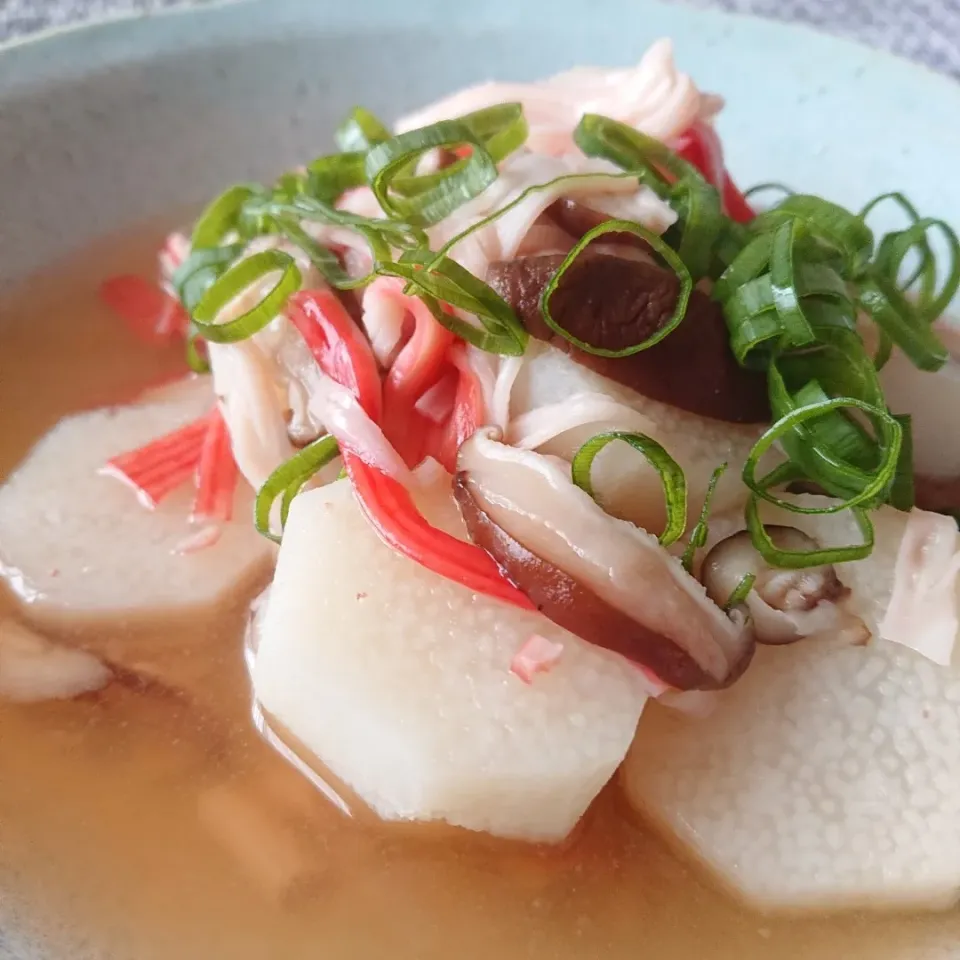 おかちさんの料理 長芋とかにかまのこれうまあっさり煮🍀|ポトスさん