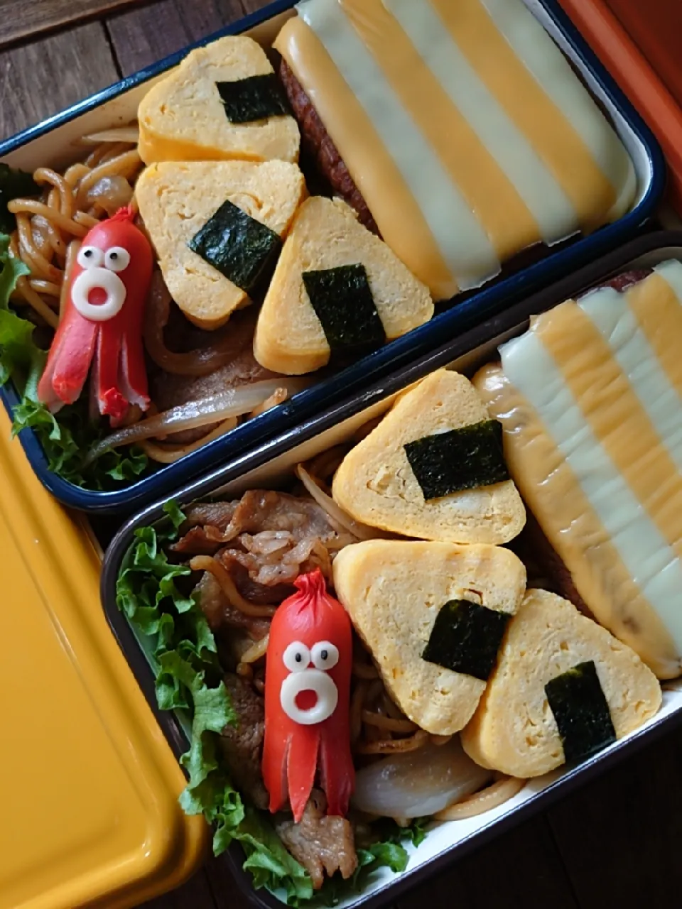 漢の…自分用👔と妻用🎽マルシンハンバーグでヤキソバーグ弁当🍱|ᵏᵒᵘさん