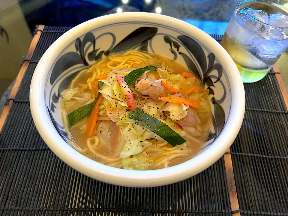 休日の水曜日✨　朝からチャンポン☺️|yokoさん