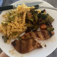 Snapdishの料理写真:Teriyaki chicken, balsamic veggies, garlic chickpea pasta with pickled asparagus 😻|Allieさん