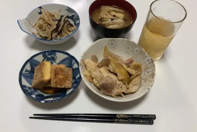 晩御飯(*´ー｀*)☆チキン酢テーキ☆もやしのナムル☆厚揚げポン酢☆みそ汁（白菜、しめじ、揚げ）|Saharaさん