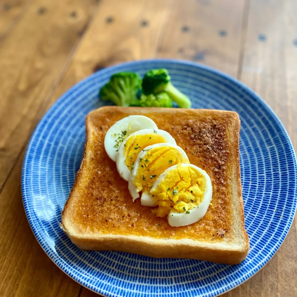 ポテトースト ピザ味でたまごオープンサンド🥪|もなかさん