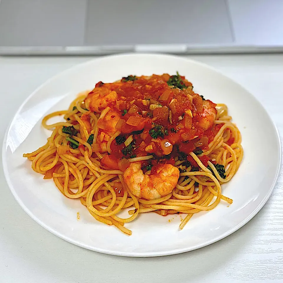 Garlic and shrimp tomato spaghetti|Ritaさん