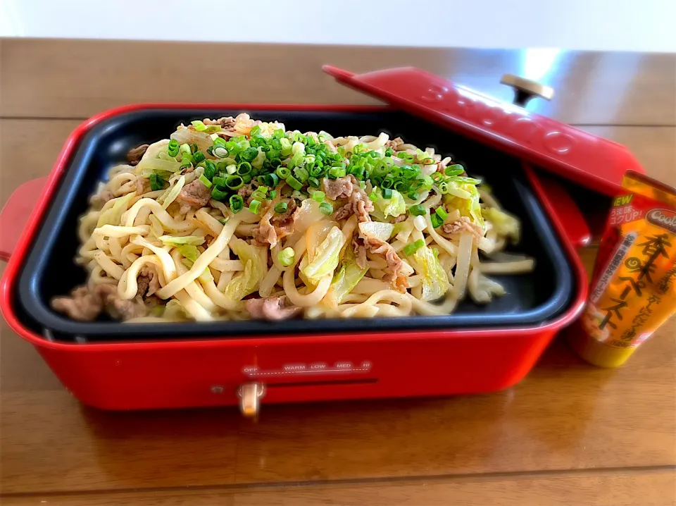 香味ペーストで焼きうどん🍖|Riho(ت)♪さん