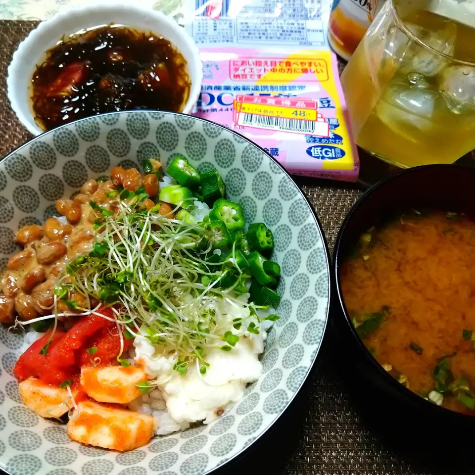 納豆とろろオクラ明太子丼|うたかた。さん