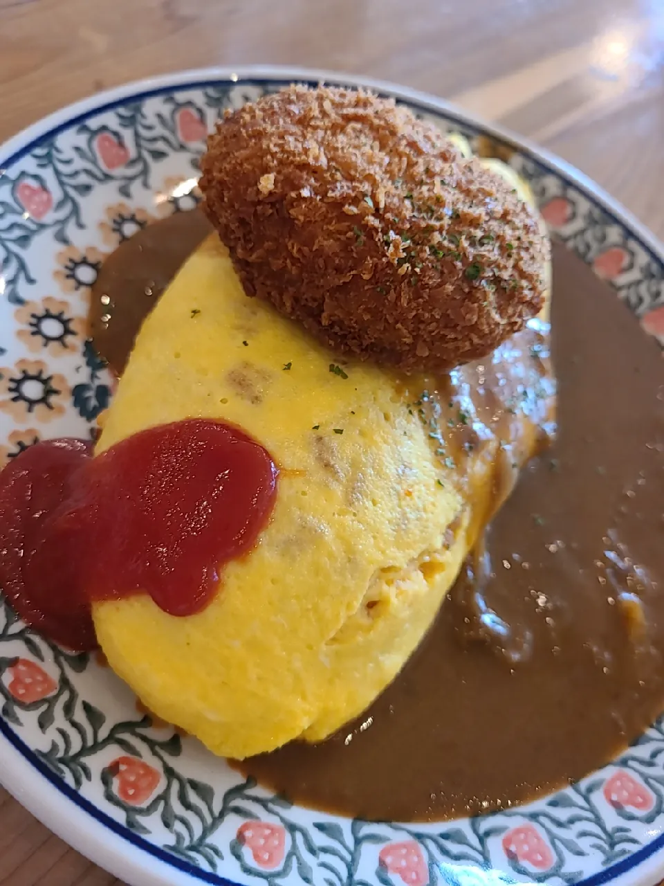 おそとでランチ😋🍴💕|みぽりん♪さん