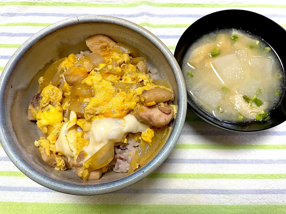 親子丼、大根と薄揚げのお味噌汁|jackybeanさん