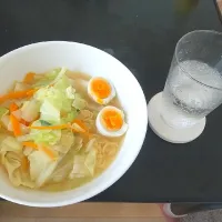 Snapdishの料理写真:野菜ラーメン|とびおさん