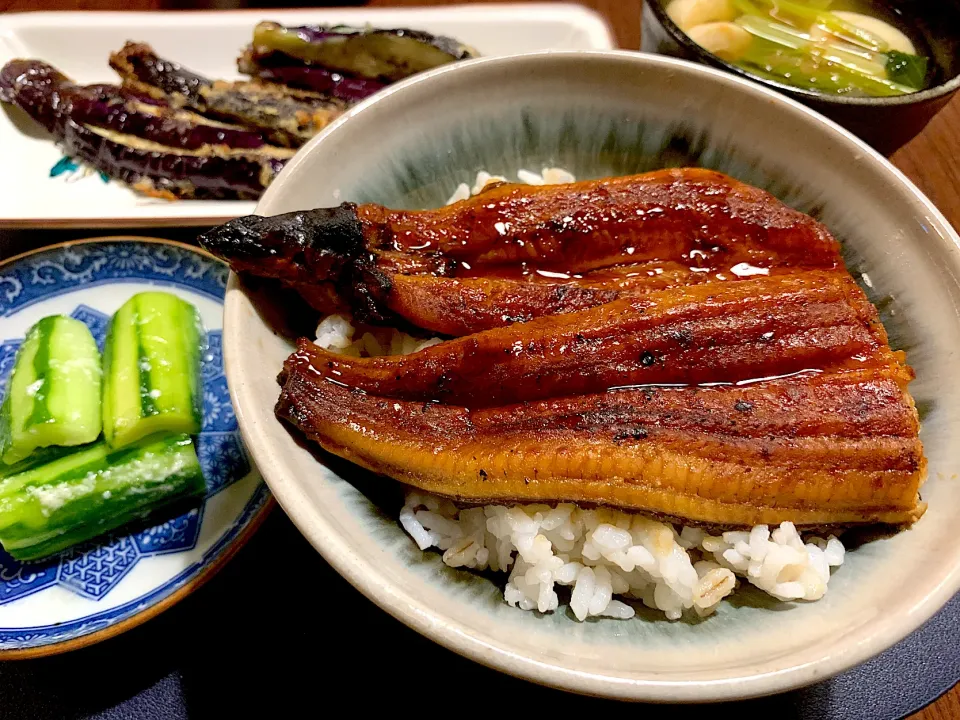 土用の丑の日　鰻丼|かなっぺさん