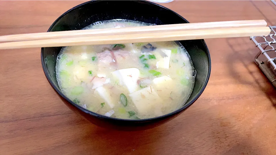 さばとお豆腐のお味噌汁|キッチンハンドたくさん