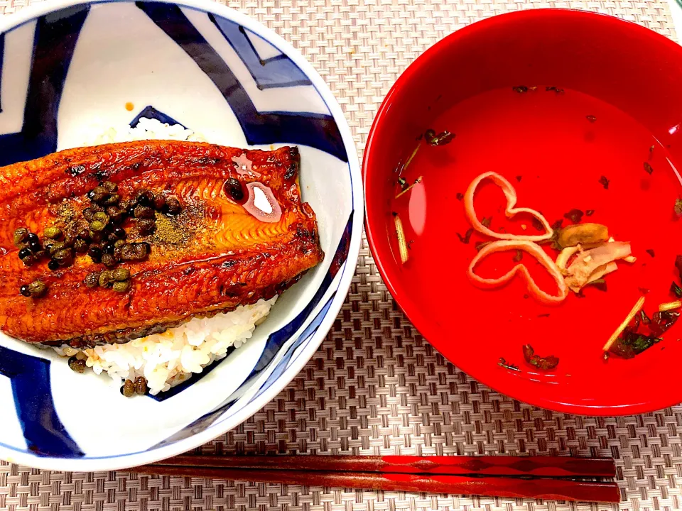 Snapdishの料理写真:鰻丼と肝吸い|たちきちさん