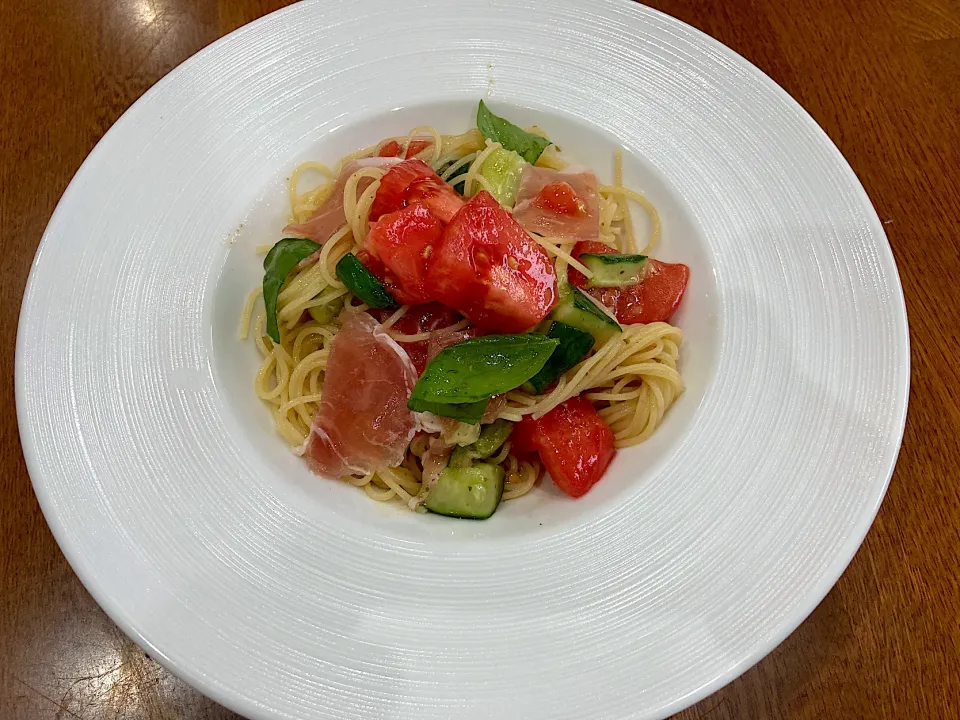 夏の休日Lunch 冷製パスタ🍝|sakuramochiさん