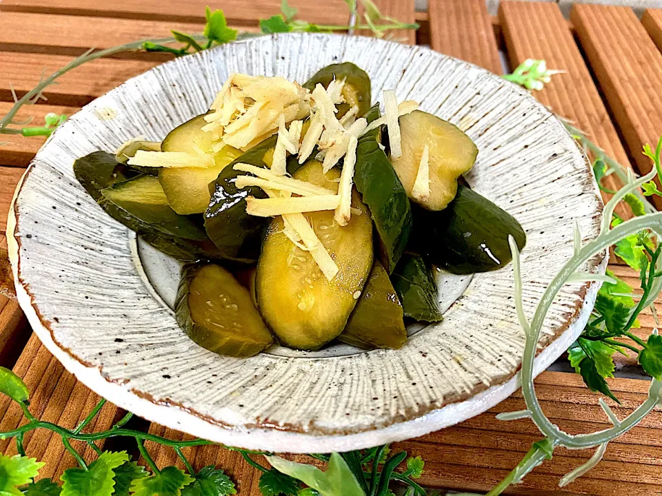 イチロッタさんの料理 胡瓜のパリポリ漬け🥒✨✨✨今週末の簡単お茶漬け朝ごはん❣️😄|ぽっちさん