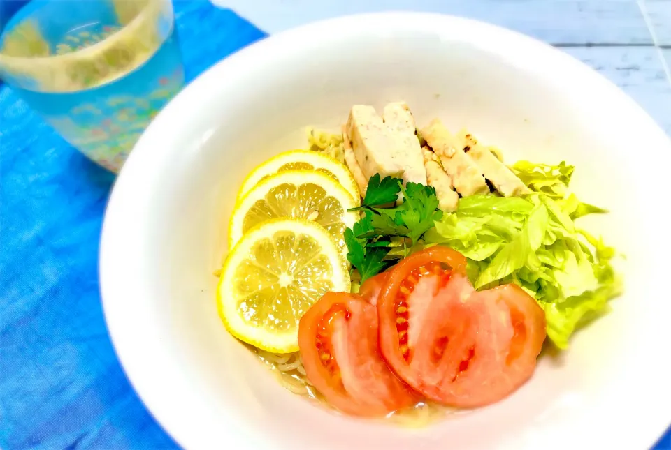 冷やしレモンラーメン🍋|ゆっきー♪さん